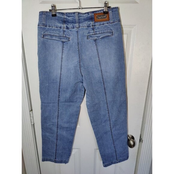 Indigo Saints Pleated Cropped High Rise Light wash Jeans (8) 29x25.5 NWT - Picture 3 of 14